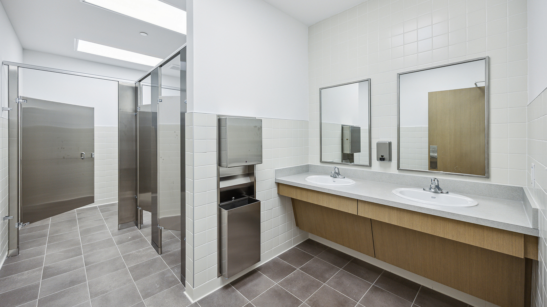 Corvus-Website-Projects-84Lumber_0003_05-Blue Springs Blvd Building 1 610_125 IMG 12