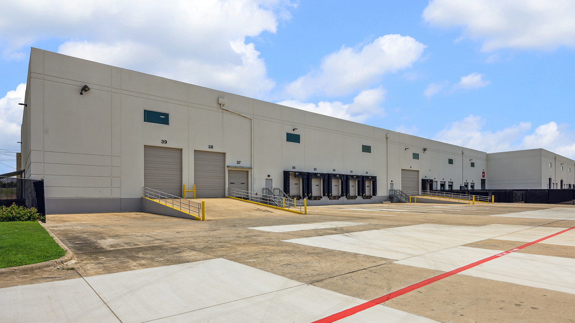 Corvus-Website-Projects-GrandAveParkway-09