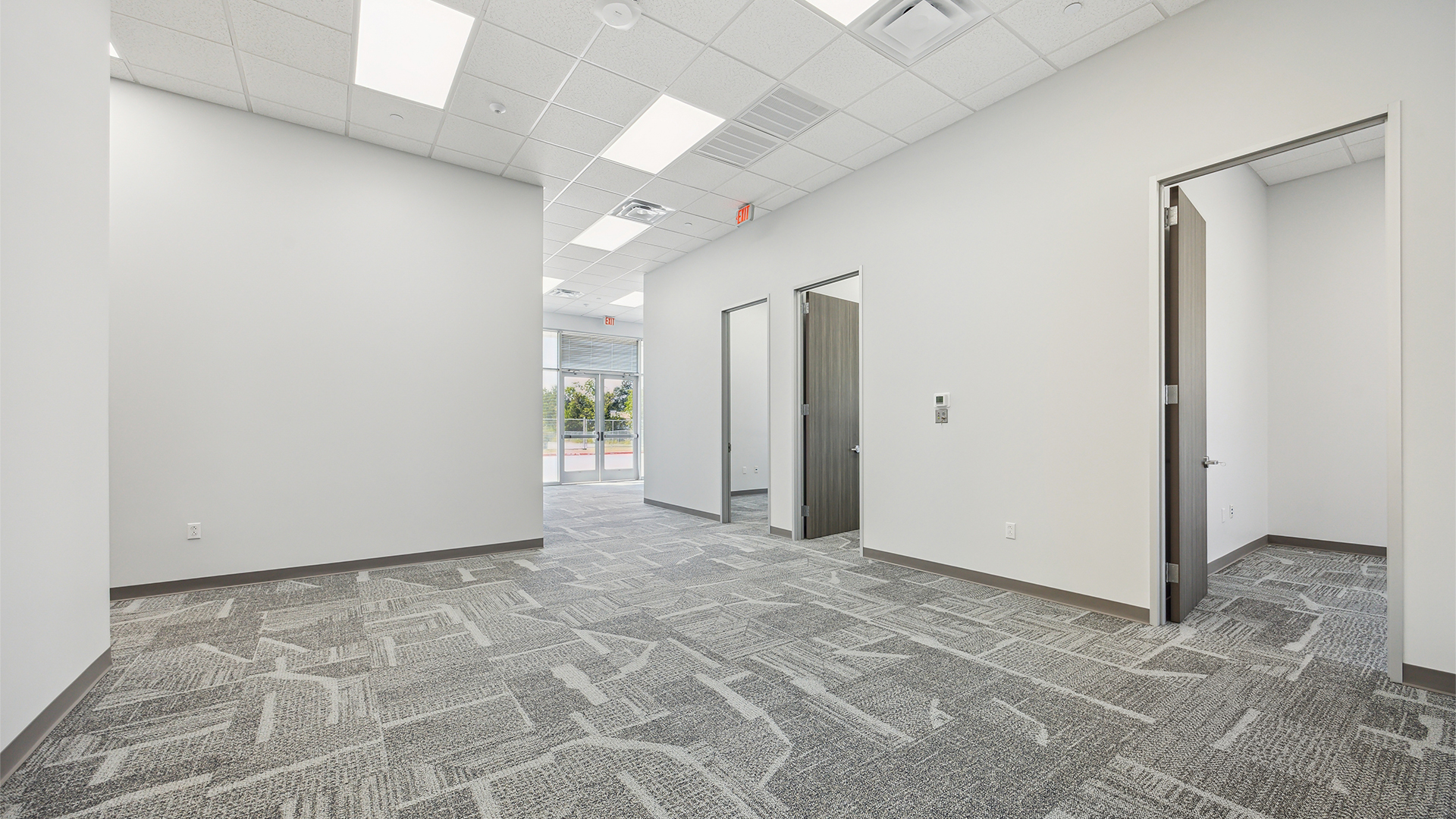 Corvus-Website-Projects-WorldEmblem-04